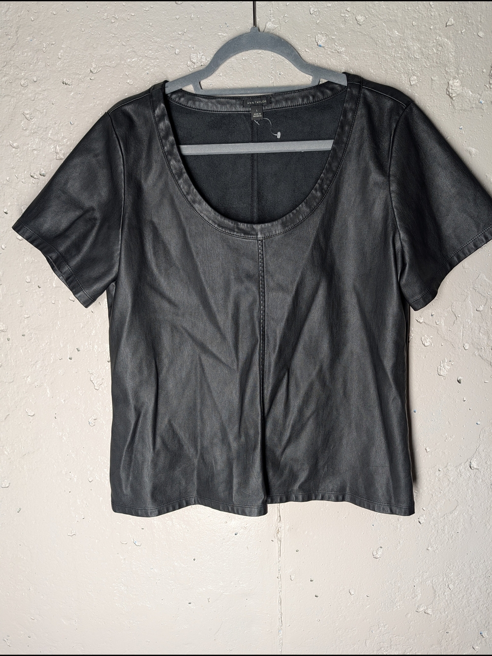 Ann Taylor Faux Leather Top Black Scoop Neck Minimalist Office Siren
